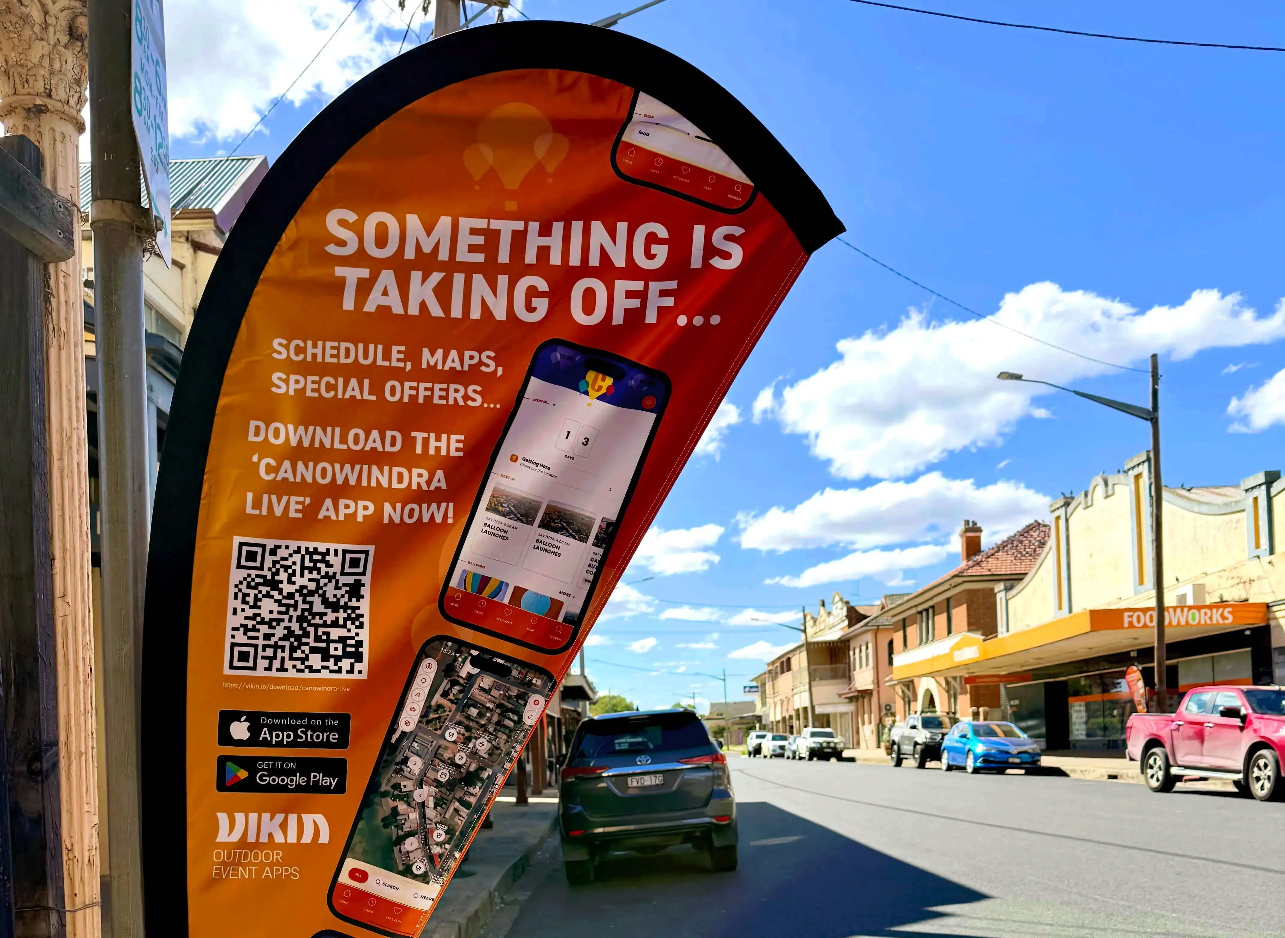 An outside sign promoting the Canowindra Live app